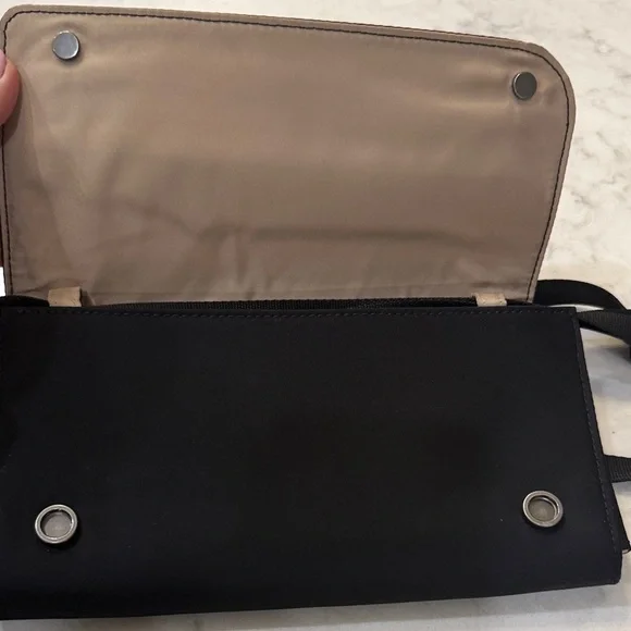 Lululemon Black Crossbody clutch Bag - Picture 4 of 6